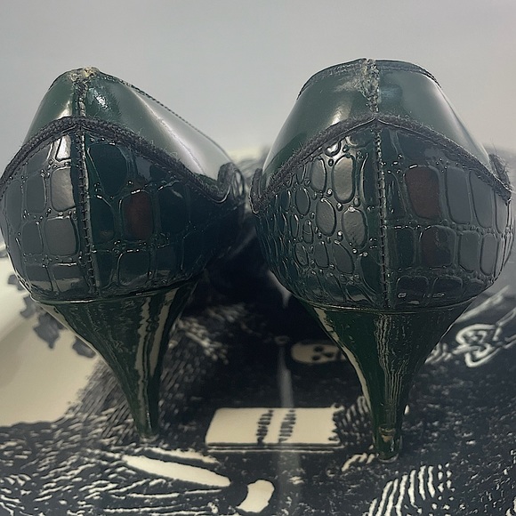 🖤 Vintage 🖤 1980s Marco Dark Forest Green Patent Leather Crocodile Heels - Picture 4 of 11